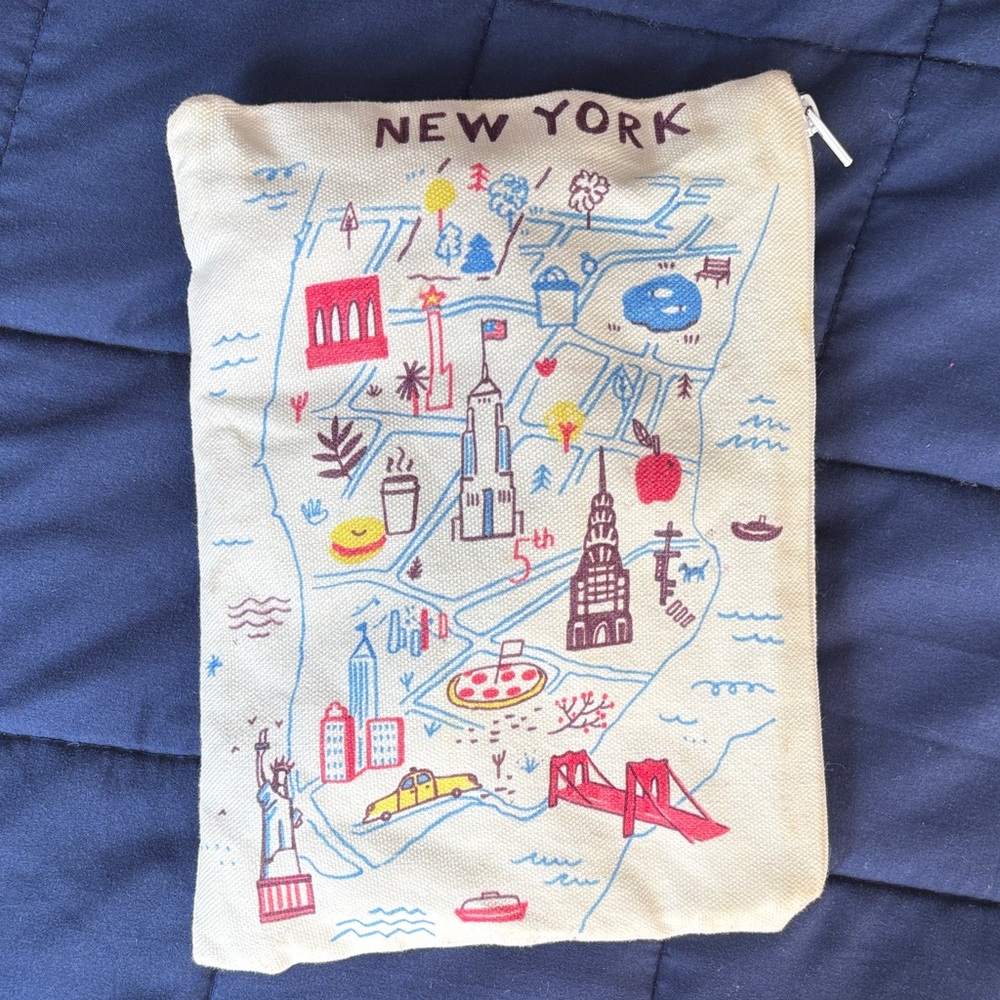 New York Themed Canvas Pouch